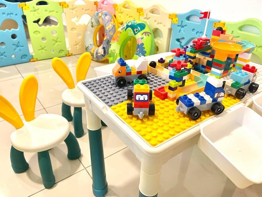 Legoland Jb Aghome Medini 3Room8Pax Bukit Indah 努沙再也 外观 照片